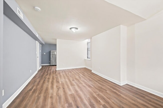 Photo - 1721 W Tioga St Unit 1