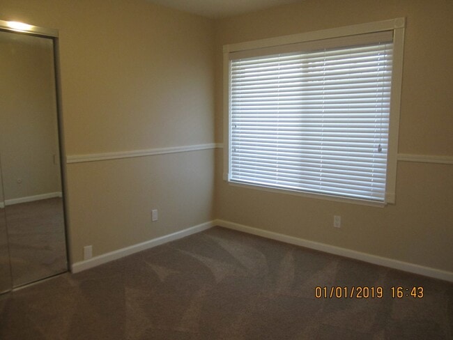 Photo - Immaculate 3 Bedroom With New Paint and Upgrades Throughout!