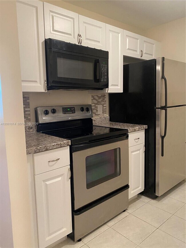 Photo - 800 SW 131st Ave Unit 311F