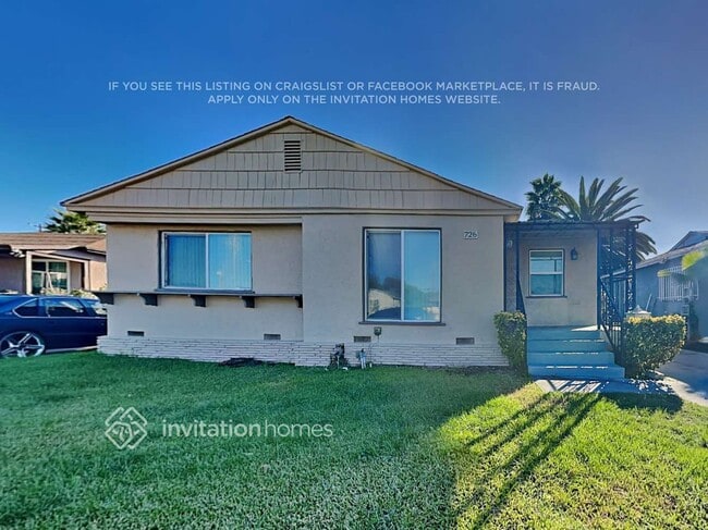 Building Photo - 726 E 99th St