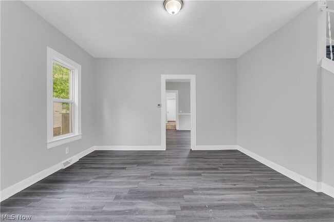 Photo - 14131 Berwyn Ave