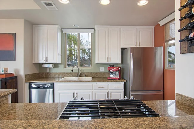 Photo - Great two bedroom townhome in Pacific Beach! Close to Beaches, Bay, shopping, restaurants, and fr...