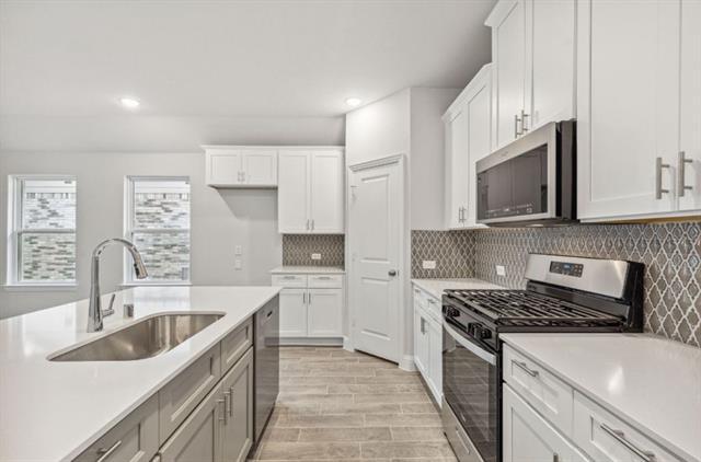 Photo - 1733 Barnwood Trce
