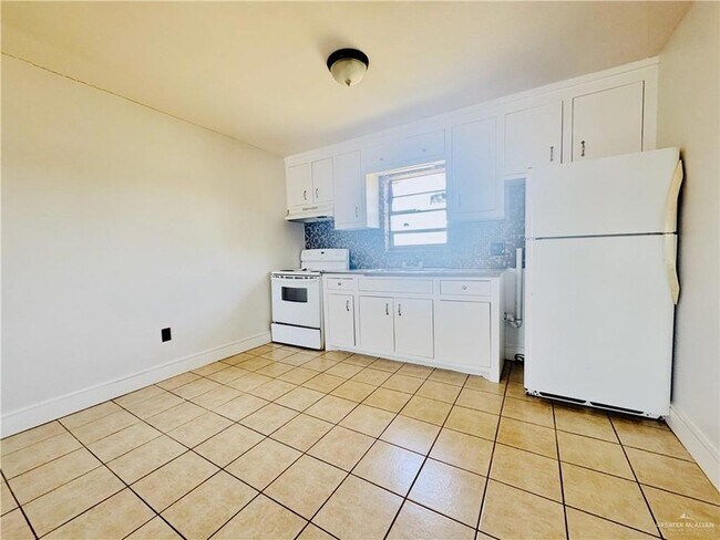 Photo - 1002 Miller Ave Unidad 3, 10