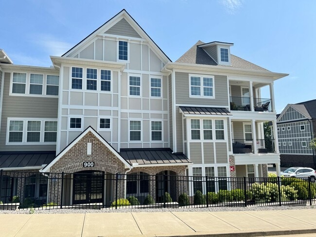 Photo - 2 Bed, 2 Bath Condo with Garage Close to Downtown Franklin