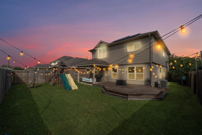 Photo - 10902 Barker View Dr
