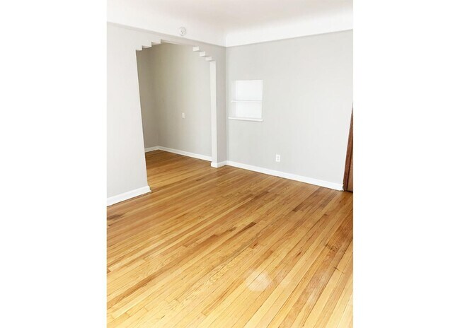 Photo - 950 Ludlow Ave Unidad 950-01