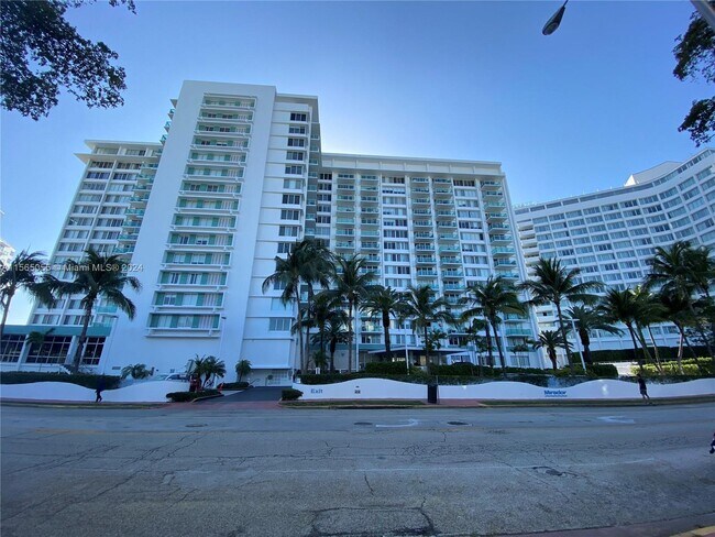 Photo - 1000 West Ave