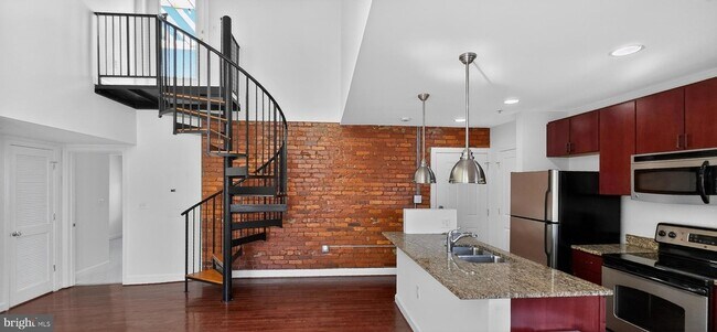 Building Photo - 5407 9th St NW Unit 306