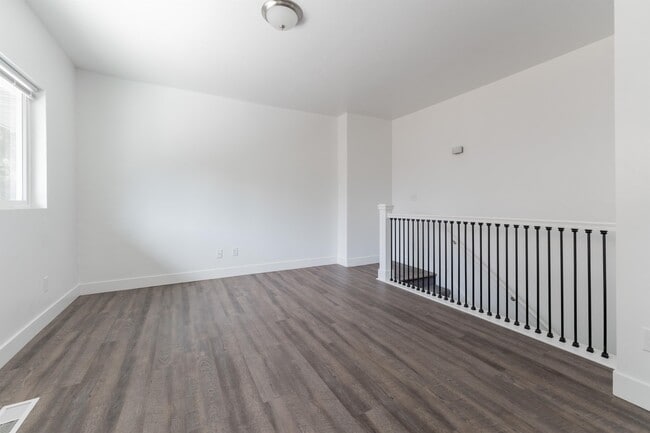 Photo - 360 N 200 W Unidad B