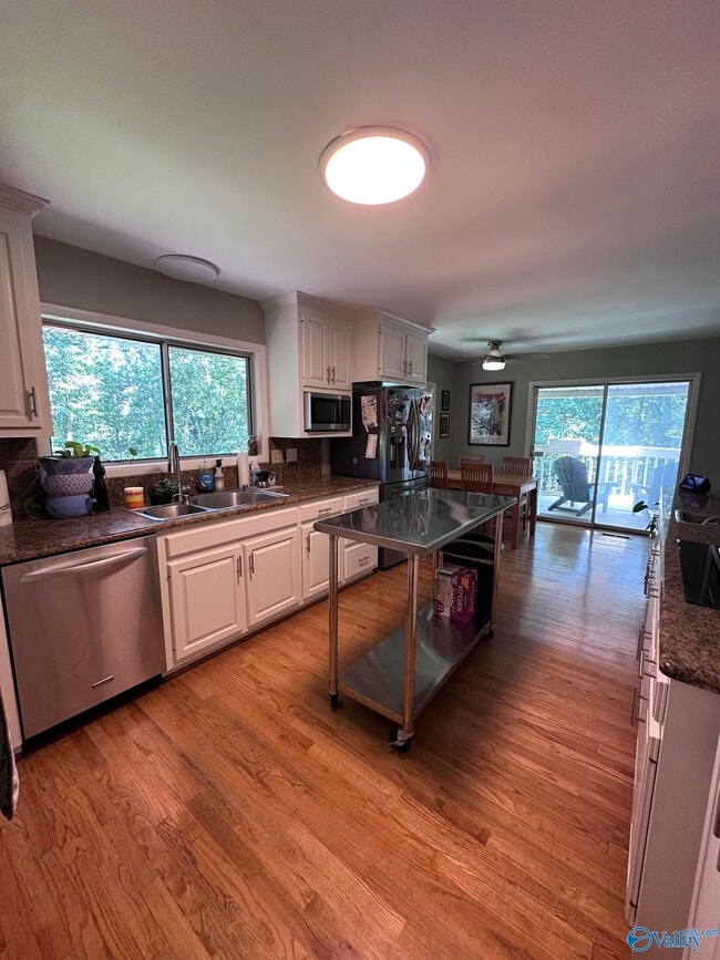 Photo - 2210 Briarcliff Rd SE