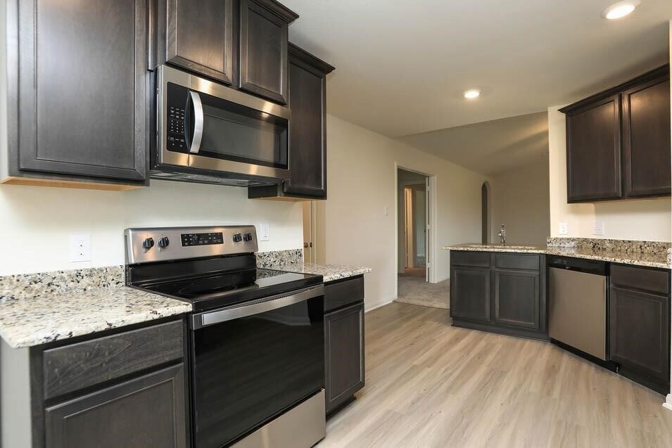 Photo - 432 Elaine Vly Dr