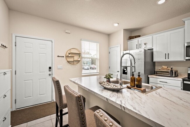 Photo - 2877 Mule Deer Cir
