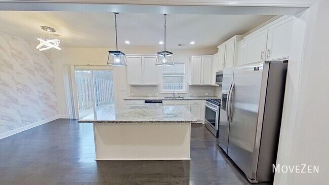 Photo - 203 Hartland Pl