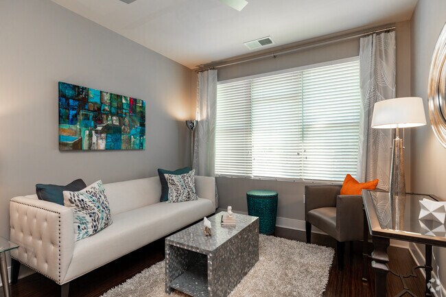1BR, 1BA - 600SF Living Area