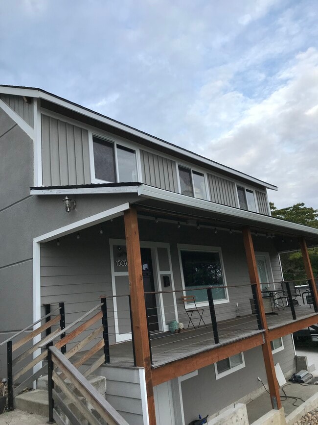 Porch - 1505 NW 10th Ave