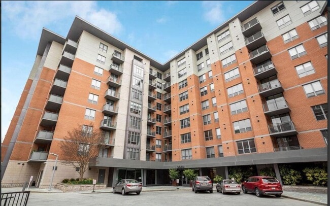 Photo - Professionally Managed, 2 Bedroom 1 Bathroom Condo // Cleveland Park// Amenity Rich Condo Unit 613