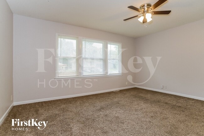 Photo - 8402 E 92nd Terrace