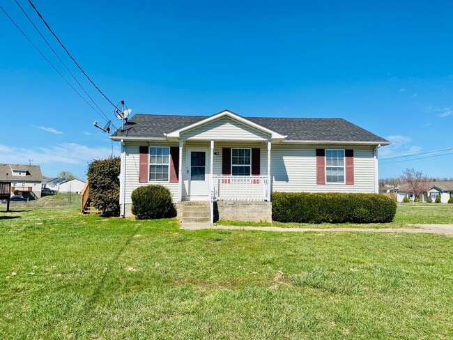 Building Photo - Single Family Home close to Ft Campbell an...
