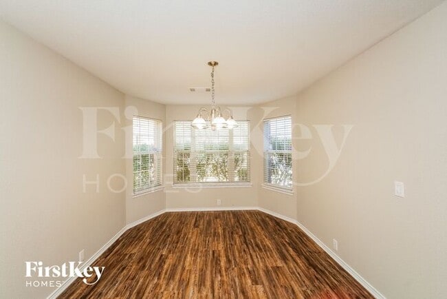 Photo - 1632 Mountain Brook