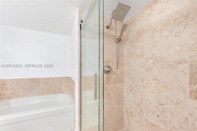 3232 Coral Wy Unit 1507
