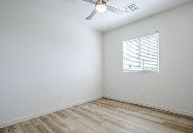 Photo - 650 W Laredo St Casa