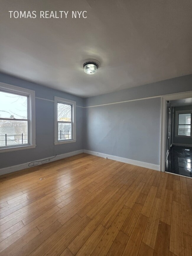 Photo - 16 Sherwood Ave