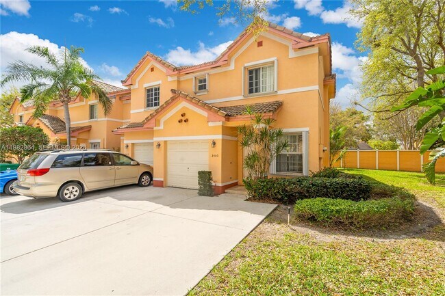 Photo - 2400 SW 87th Way