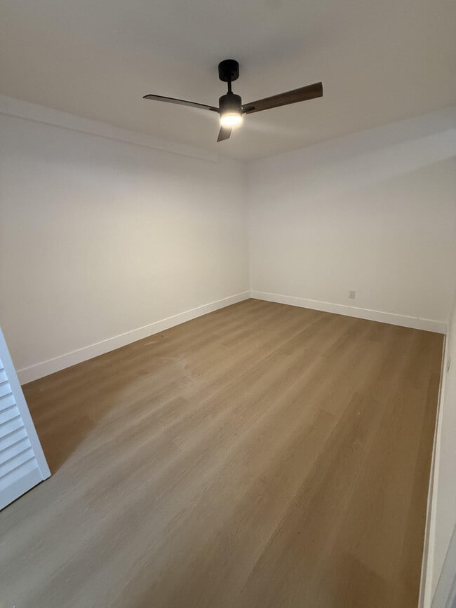 Photo - 726 S 11th St