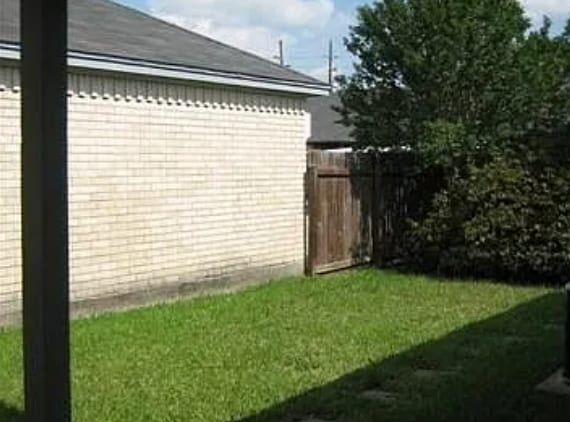 Photo - 1512 Bryant Way