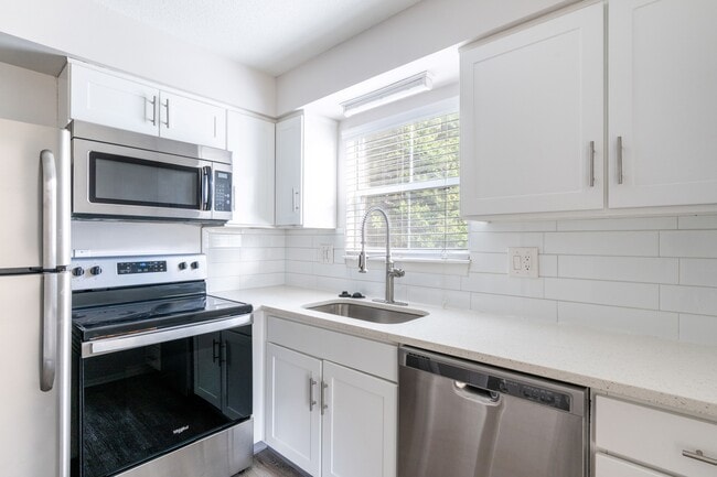 Photo - Corinth Paddock