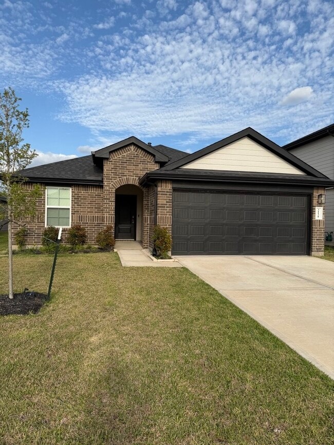 Building Photo - 31138 Delamere Turn Trial