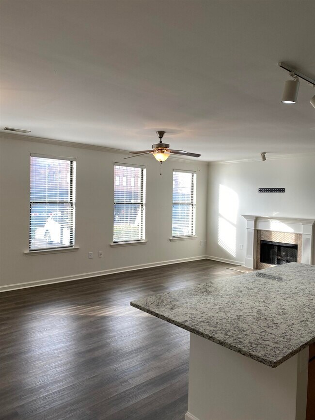 Photo - 730 Litty Ct Unit 101