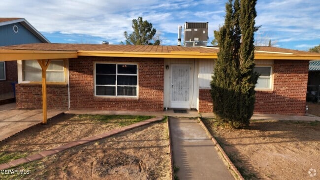 Building Photo - 5029 Tetons Dr Rental