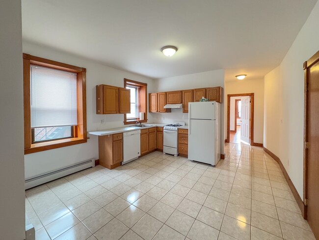 Photo - 527 Chapel St Apartment Unit B2