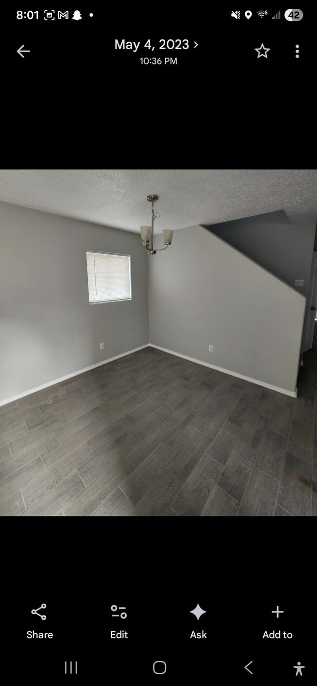 Photo - 315 Cornell Dr SE