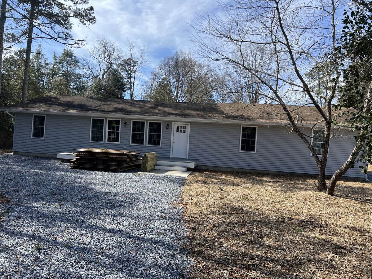 Photo - 2 E Katherine Ave