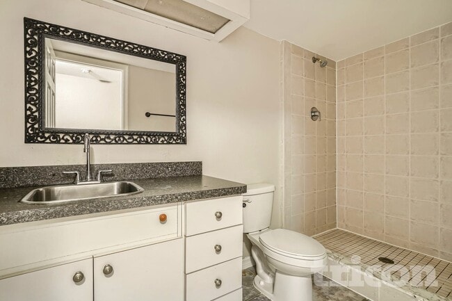 Photo - 14718 Seminole Trail