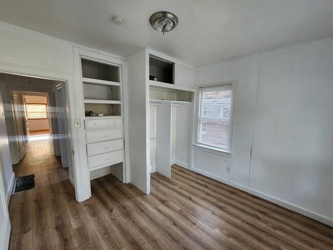 Photo - 22 N Harvey Ave
