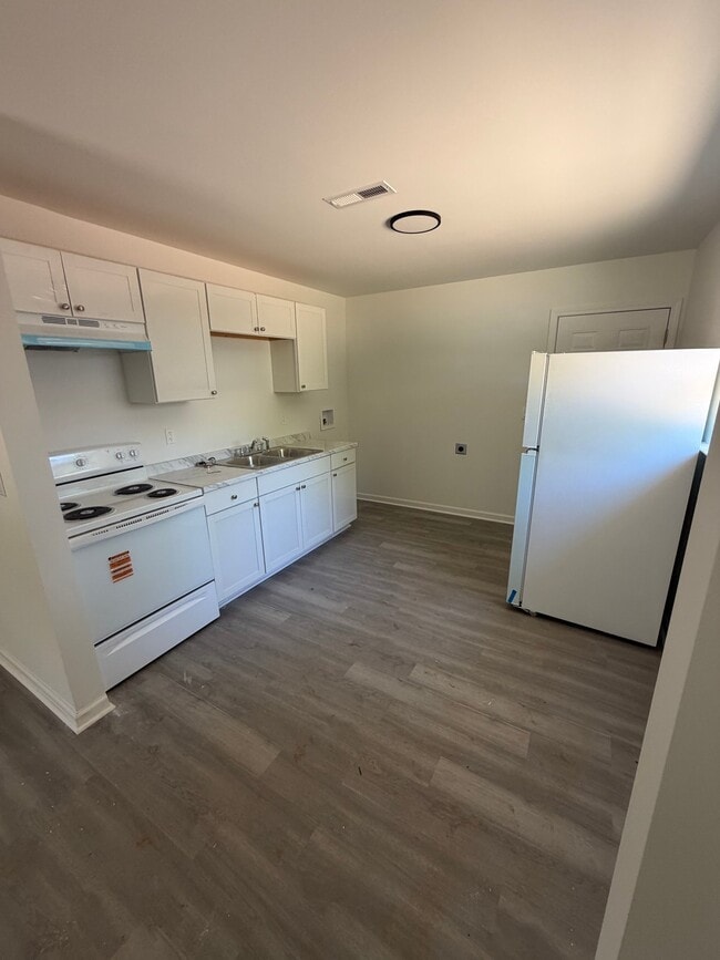 Photo - 95 Cook Blvd Unit 147
