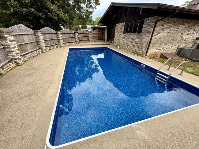 Photo - 107 Diamond Dr