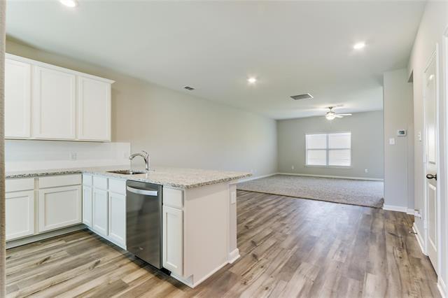 Building Photo - 2012 Jeanine Dr Rental