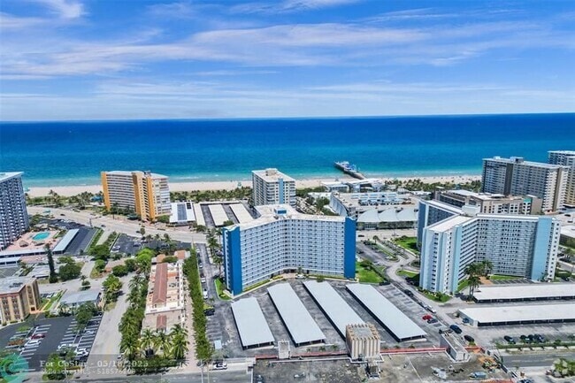 Building Photo - 301 N Ocean Blvd Unit 307 Rental