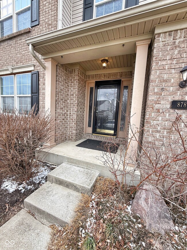 Photo - 878 Woodgate Ln