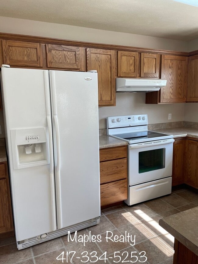 Photo - 3 BED, 2 BATH SINGLE FAMILY HOME IN HOLLIS...