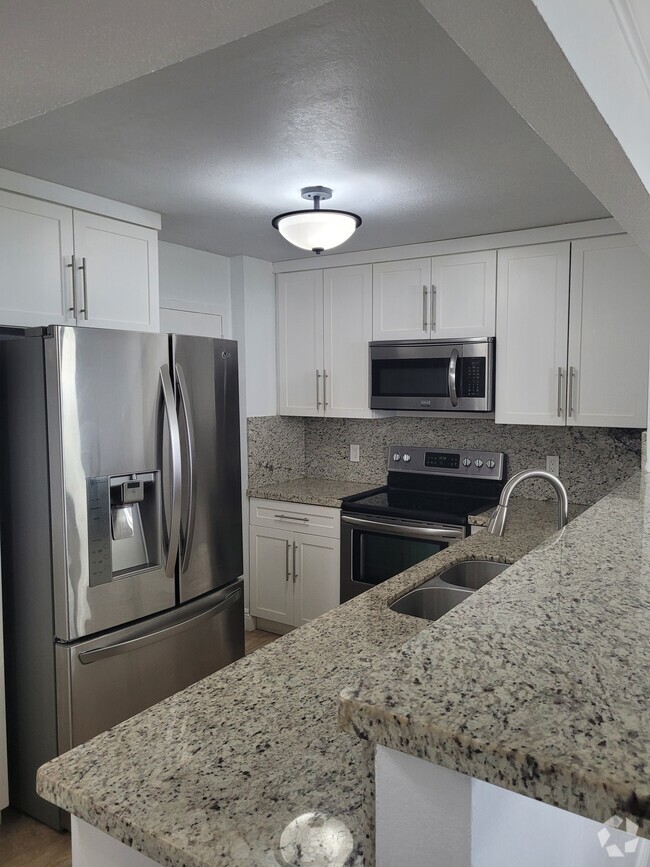 Stainless steel appliances - 9143 SW 77th Ave Unit B708 Rental