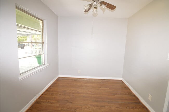 Photo - 1403 Elton St