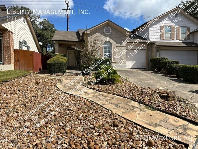 Building Photo - 3 Bedroom, 2 Bath Townhome near Medical Ce...