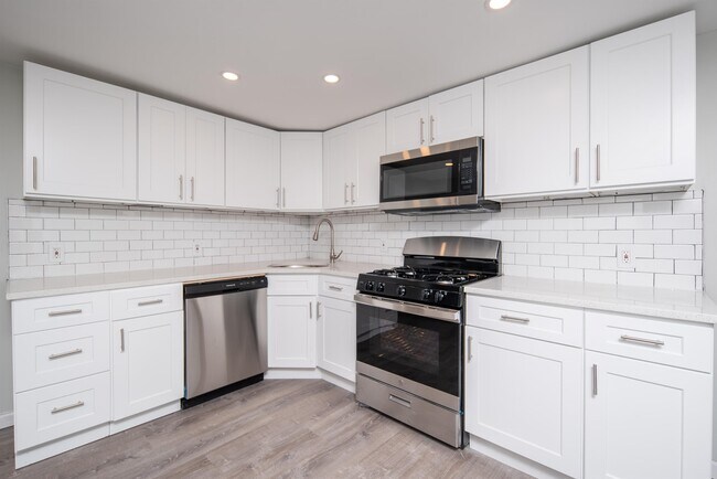 Photo - 51 14th St