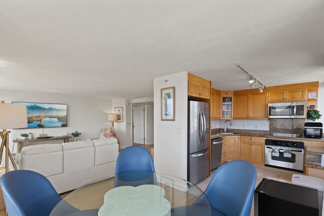 Photo - 343 Hobron Ln